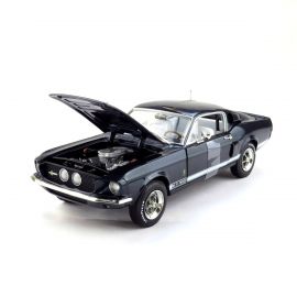 1967 Shelby GT-500 kovový model Auto World v mierke M 1:18