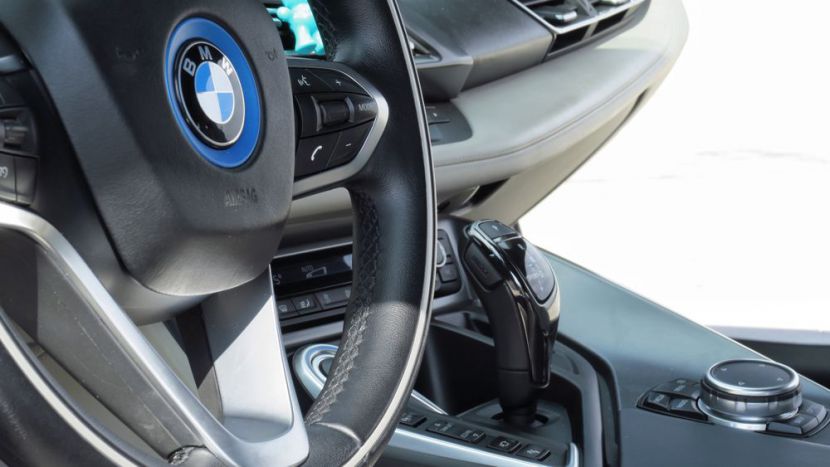 BMW i8